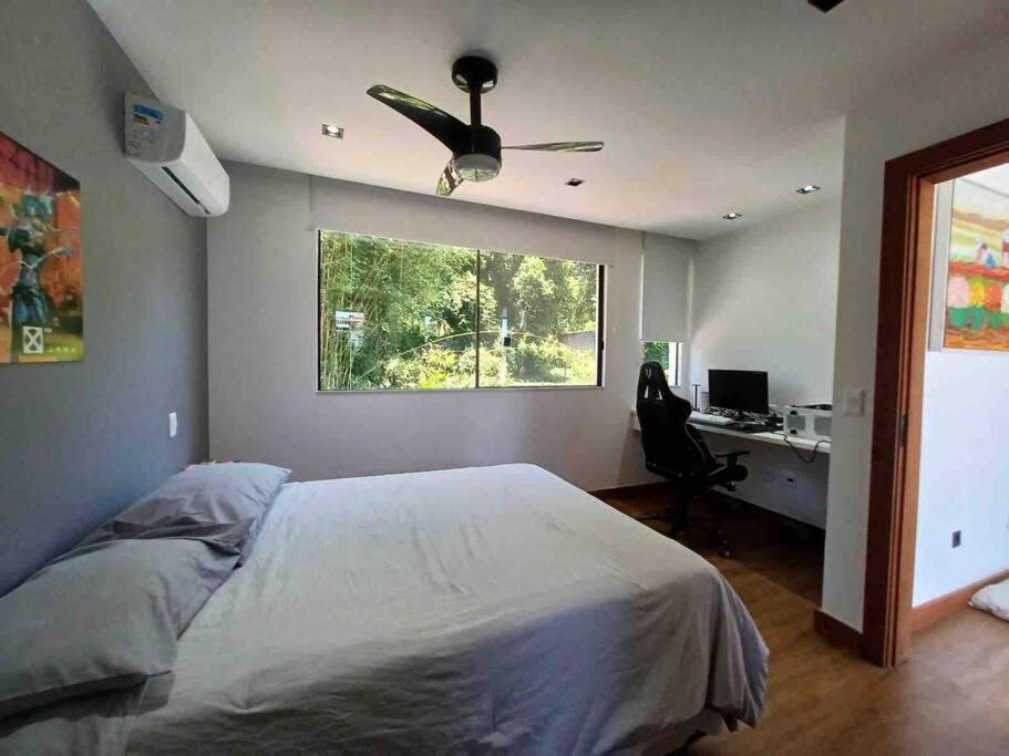 Linda Casa Em Fechado Hébergement de vacances